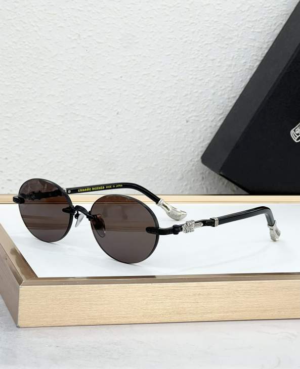 Picture of Chrome Hearts Sunglasses _SKUfw80915459fw